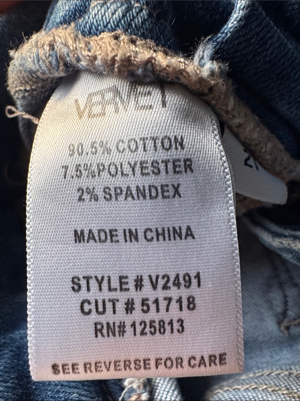 Vervet High-Rise Wide Leg Jeans in Medium Blue - Picture 8 of 8